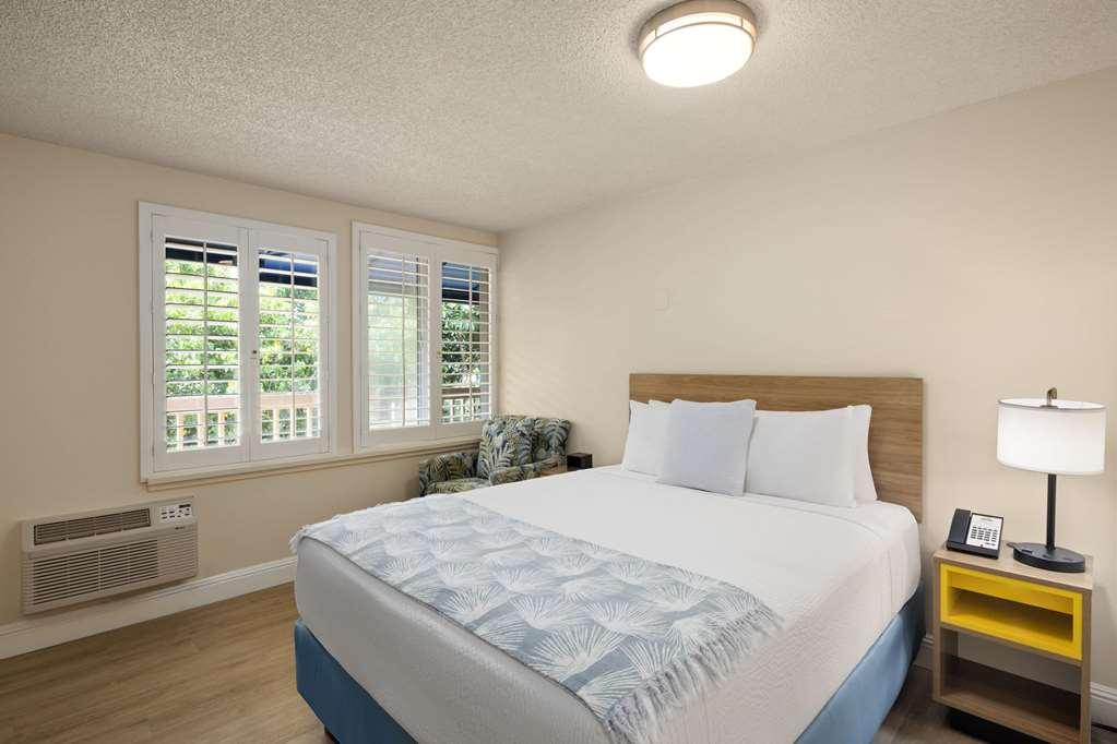 Days Inn By Wyndham Maui Oceanfront Wailea (Maui) Quarto foto